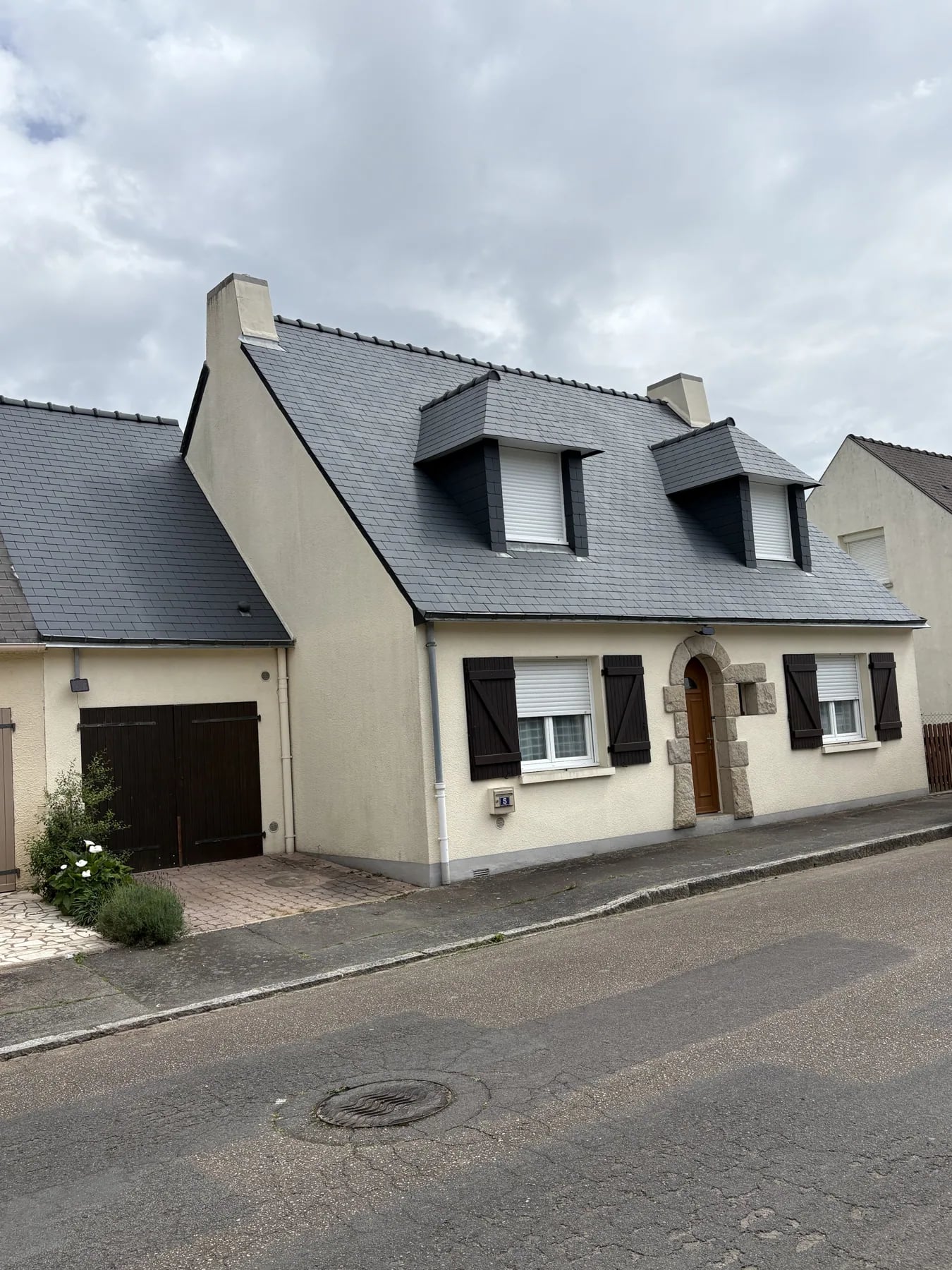 Façade de maison après ravalement
